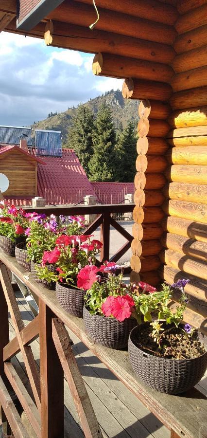 Hostel Shymbulak Αλμάτι Εξωτερικό φωτογραφία
